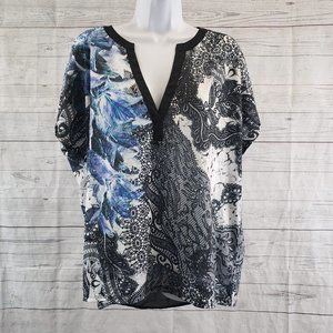 Chicos Womens Top Sz Large Black Blue Floral Short Sleeve V-Neck